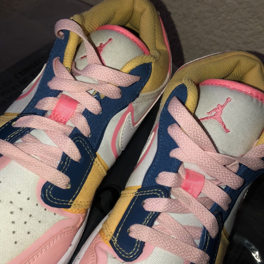 Air Jordan’s Low 1s - Picture 9 of 9